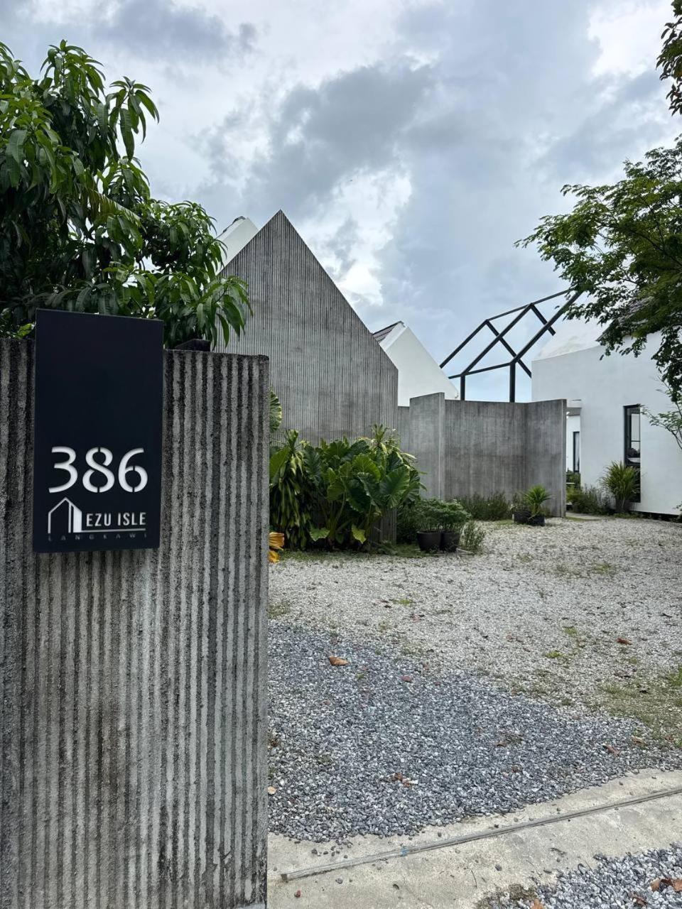 Ezu Isle Langkawi Pool Villa Pantai Cenang  Eksteriør billede